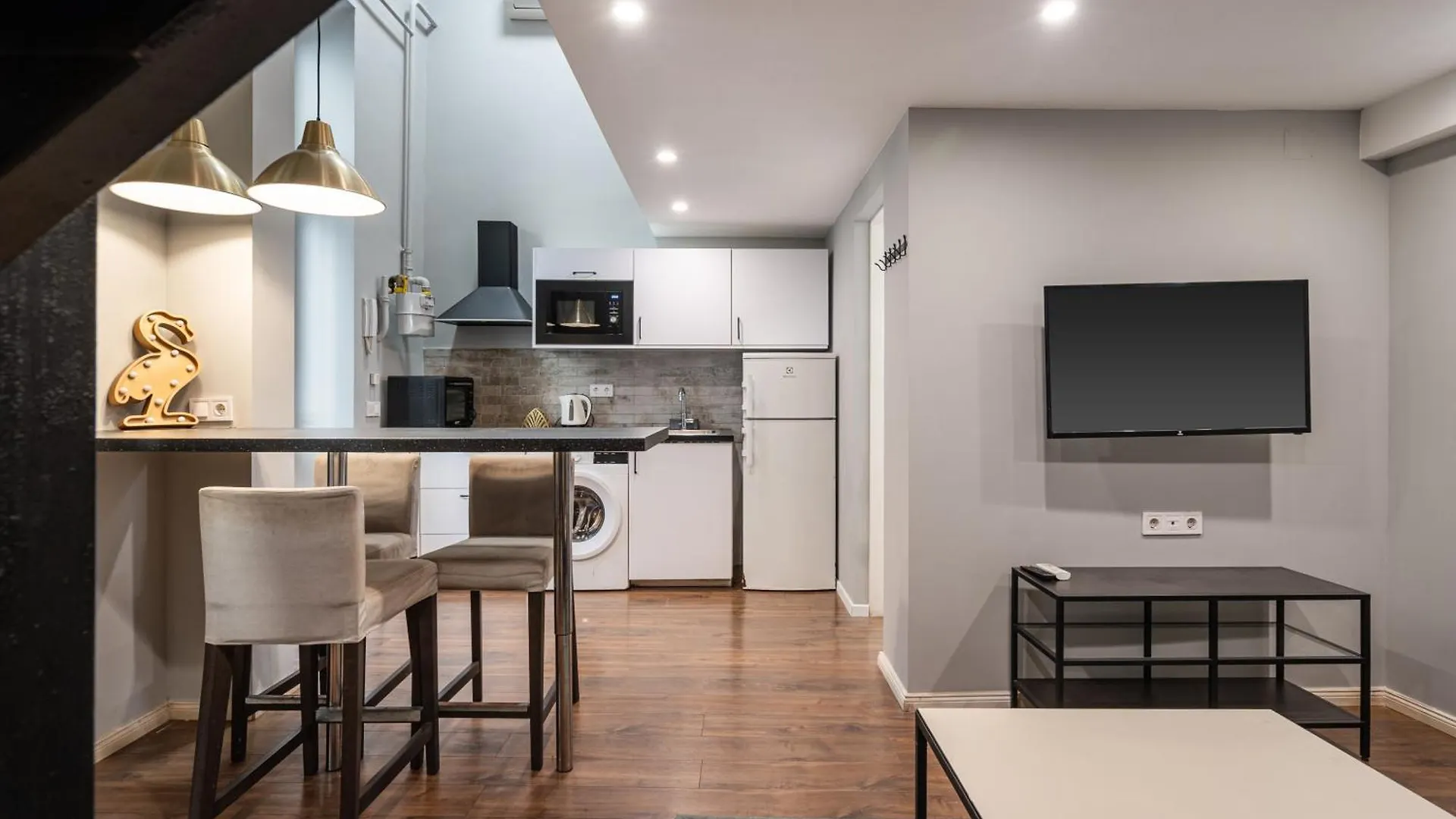 Apartment C76 - Boutique Apartments, Best Location By Bqa Budapest